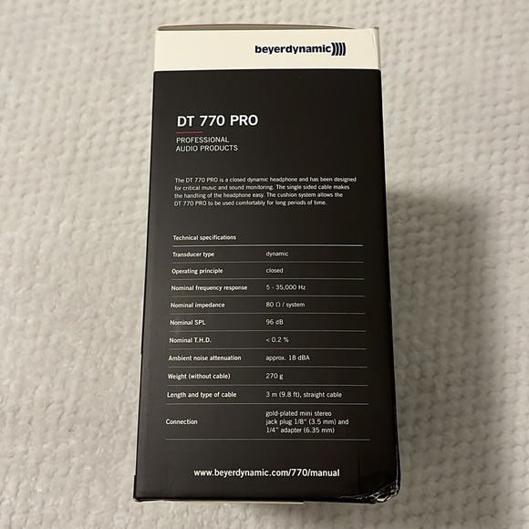 beyerdynamic DT 770 PRO 80 OHM Over-Ear Studio Headphones in Gray - Picture 7 of 12